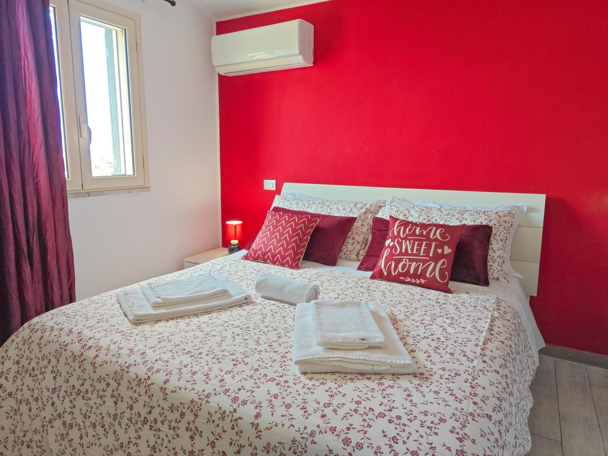 Case Vacanze Mare Nostrum - Villas In Front Of The Beach With Pool Campofelice Di Roccella Buitenkant foto