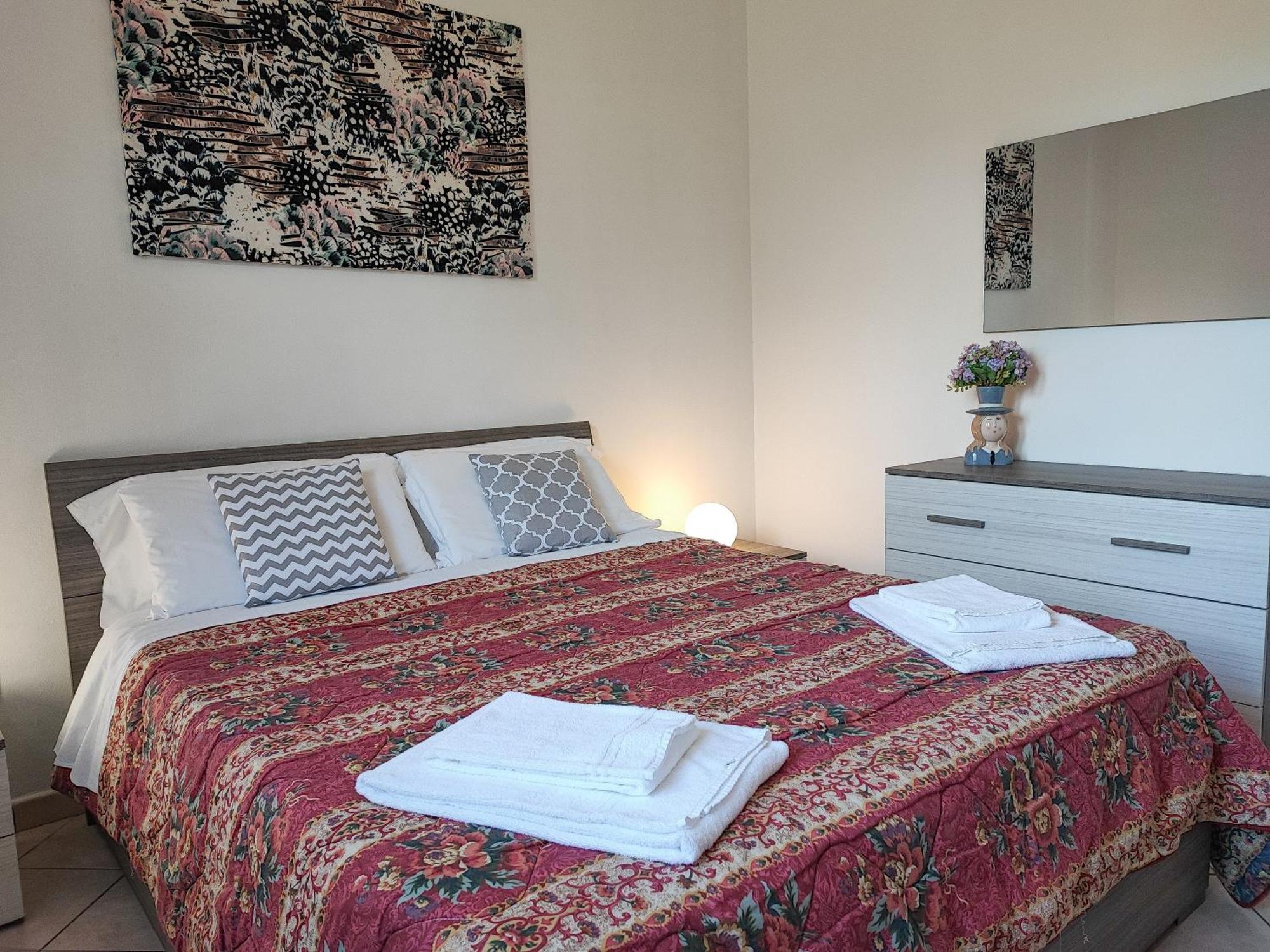 Case Vacanze Mare Nostrum - Villas In Front Of The Beach With Pool Campofelice Di Roccella Buitenkant foto