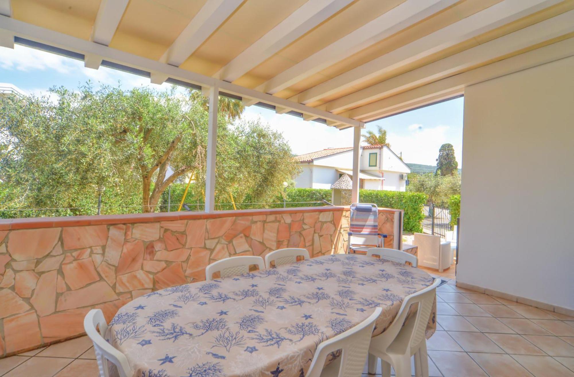 Case Vacanze Mare Nostrum - Villas In Front Of The Beach With Pool Campofelice Di Roccella Buitenkant foto